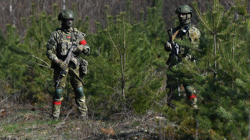 В Минске рассказали о группировках военных на Украине